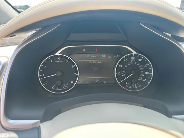 Used 2018 Black Nissan SL image 13