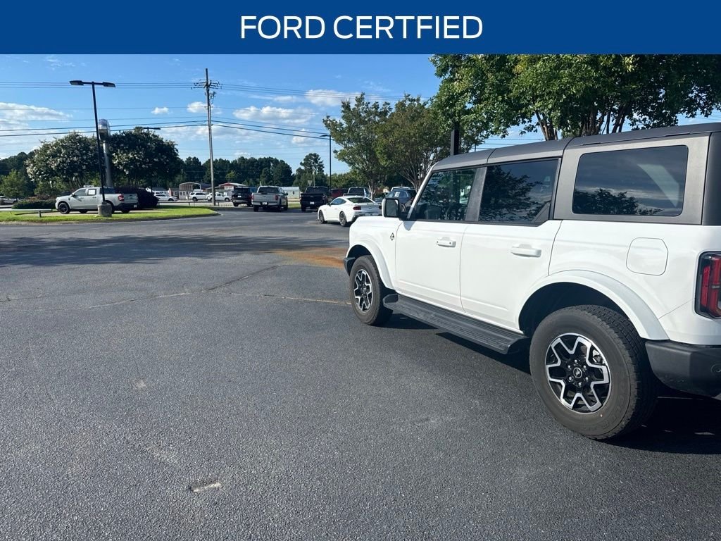 Used 2025 White Ford Outer Banks image 3