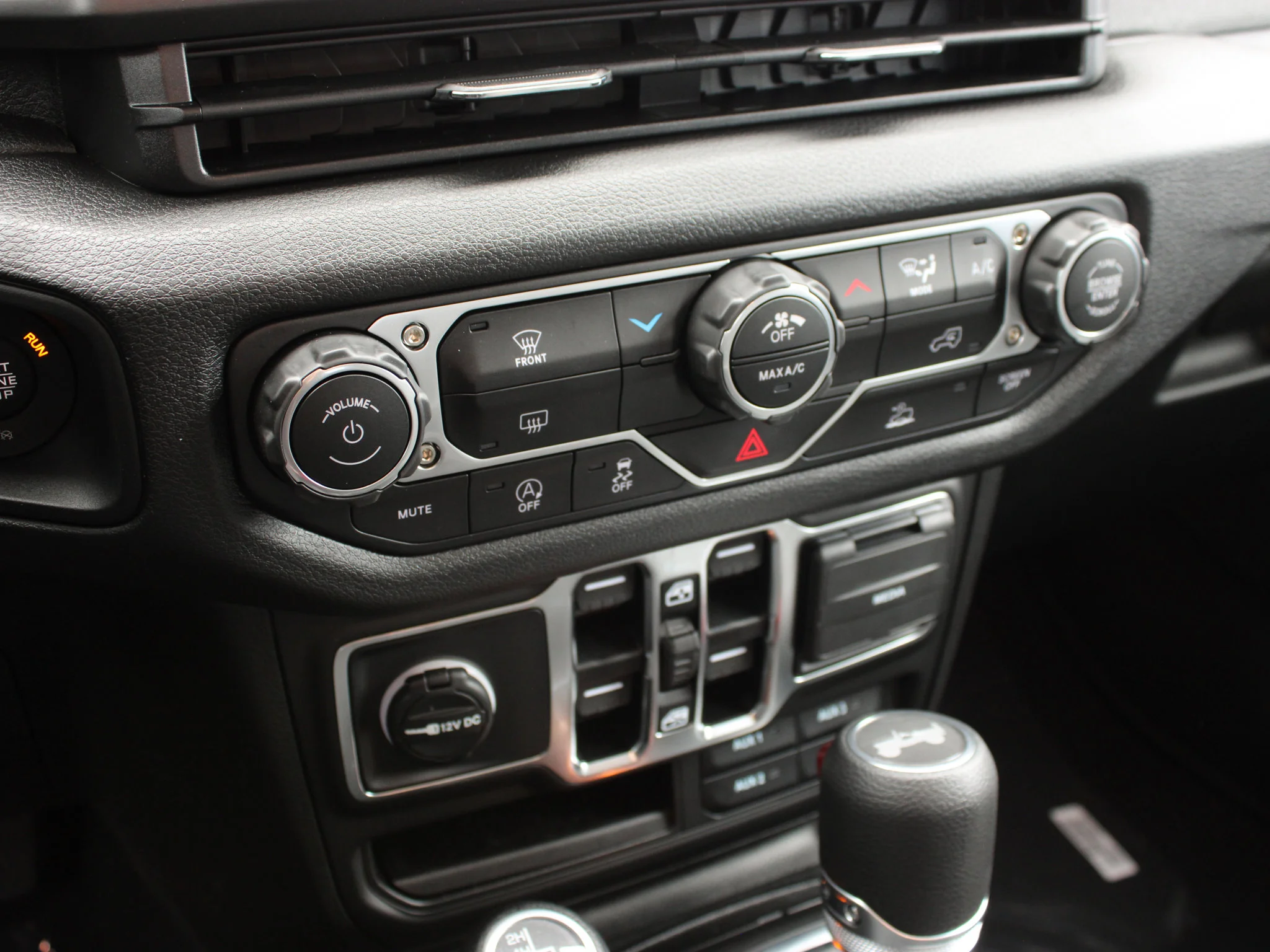 Used 2025 Blue Jeep Sport* 4 Door 4x4 image 18