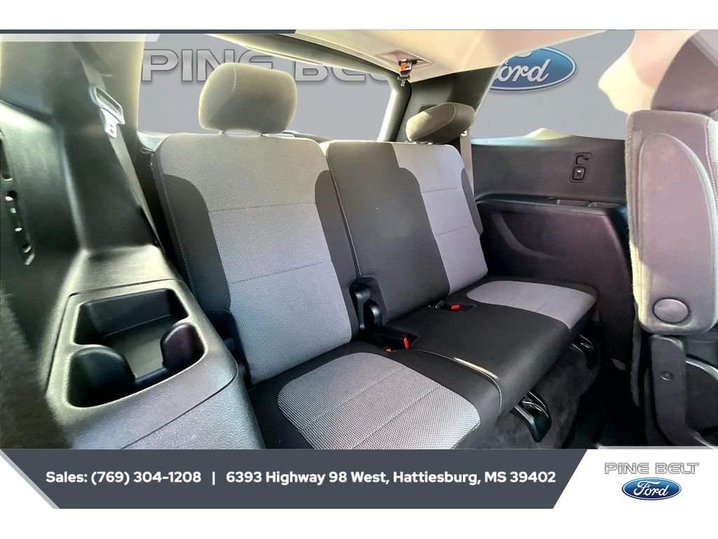 Used 2020 Satin Steel Metallic Chevrolet LT Cloth image 21