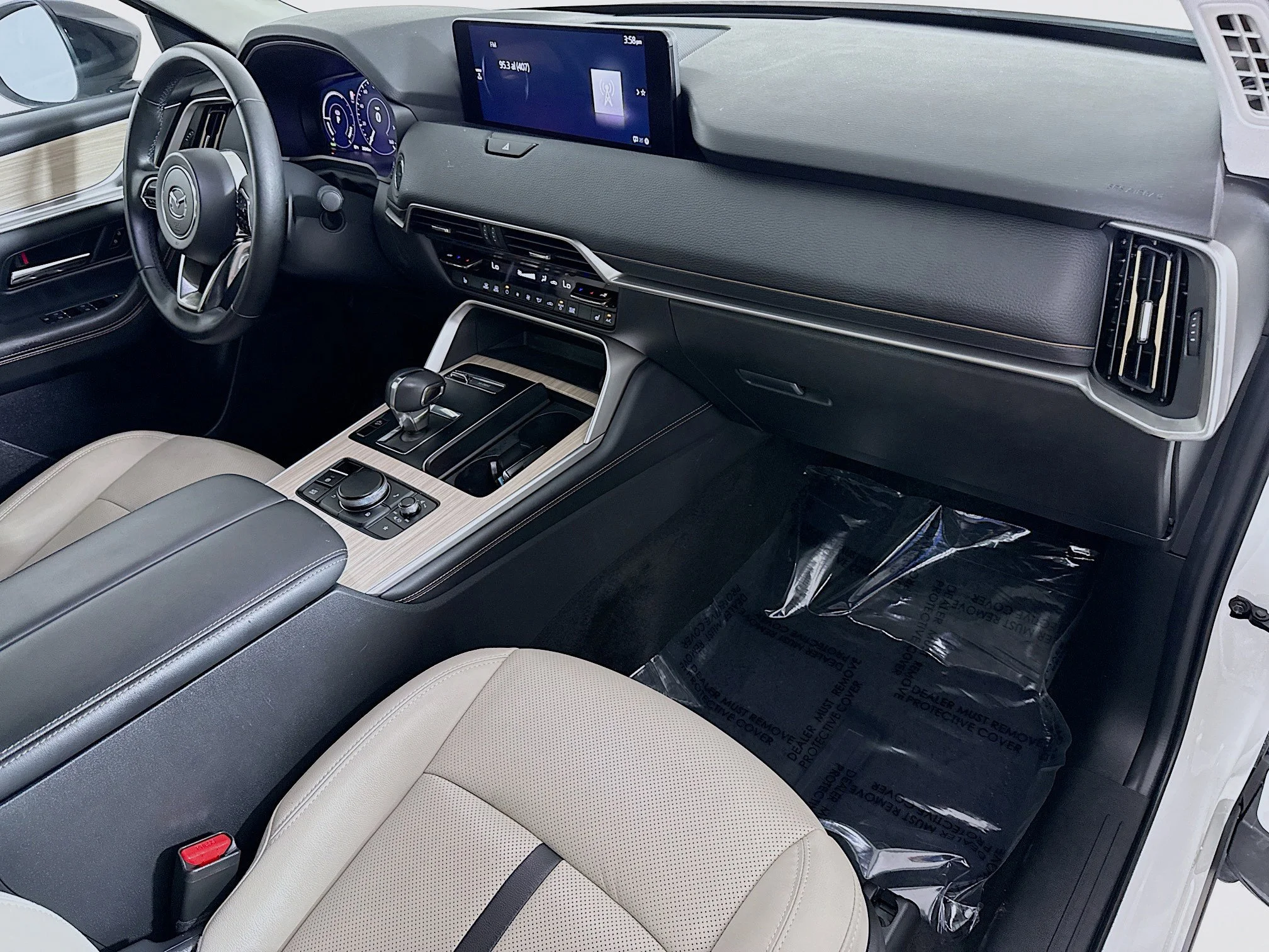 Used 2025 Rhodium White Premium Mazda Premium Package image 26