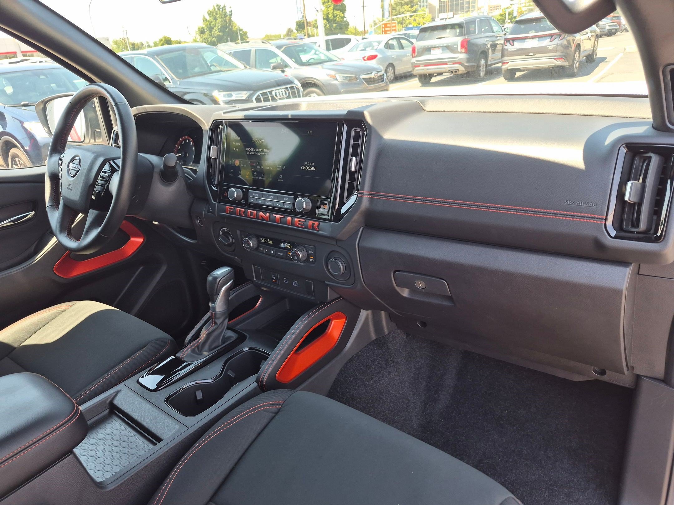 Used 2025 Glacier White Nissan PRO-4X image 30