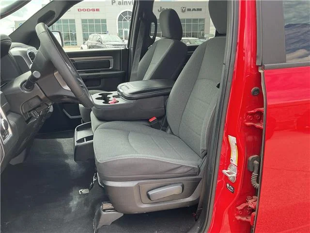 Used 2024 Flame Red Clearcoat RAM SLT 4x4 Crew Cab 5.6 ft. box 140 in. WB image 16