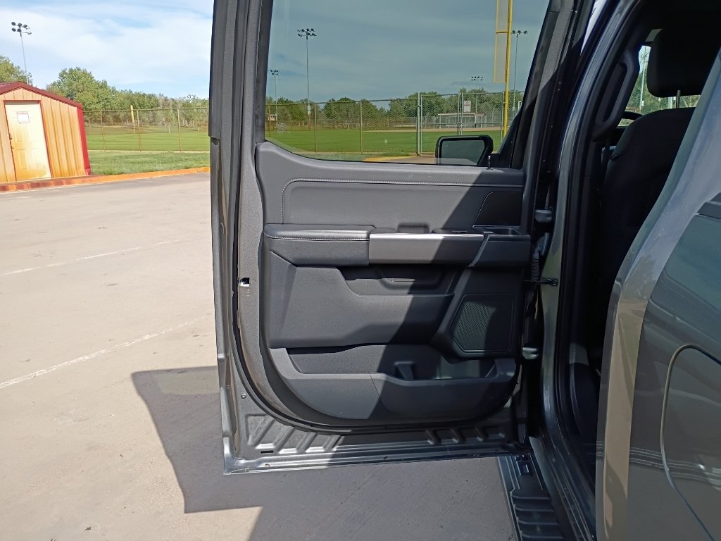 Used 2024 Carbonized Gray Metallic Ford XLT image 17