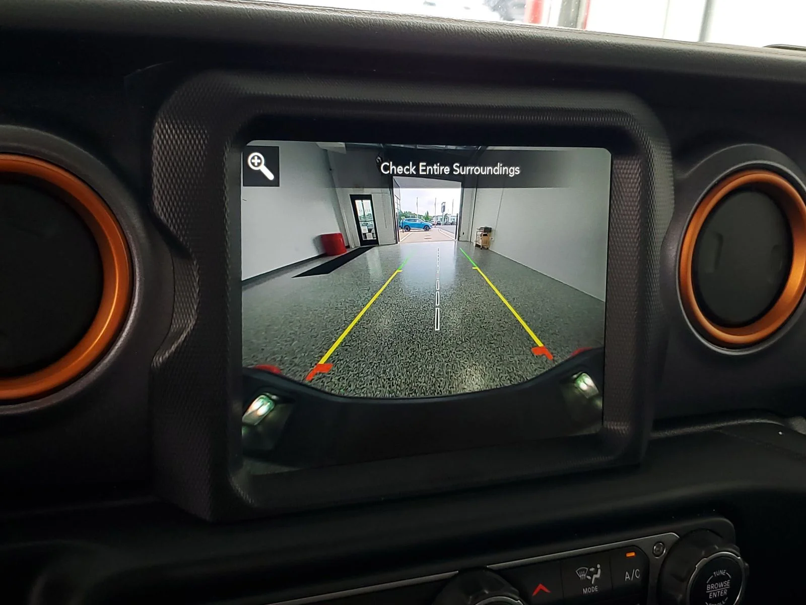 Used 2021 Gray Jeep Mojave image 22