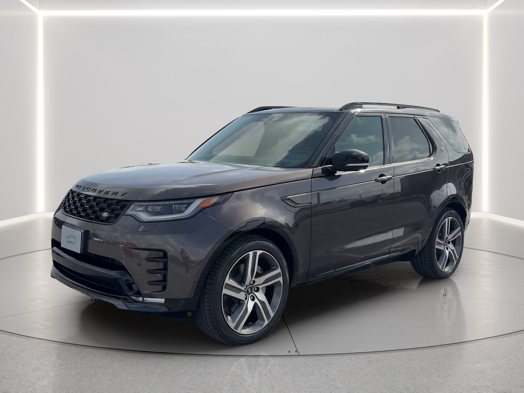New 2026 Charente Grey Land Rover Dynamic SE image 1