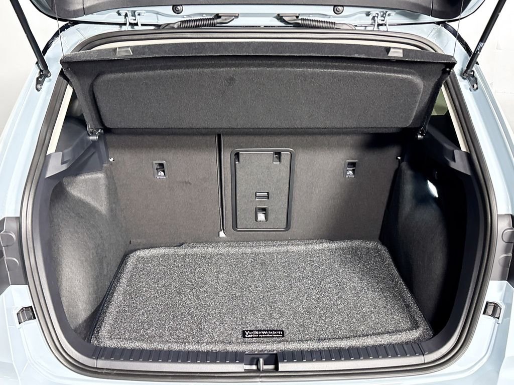 New 2026  Volkswagen 1.5T SE Black image 21