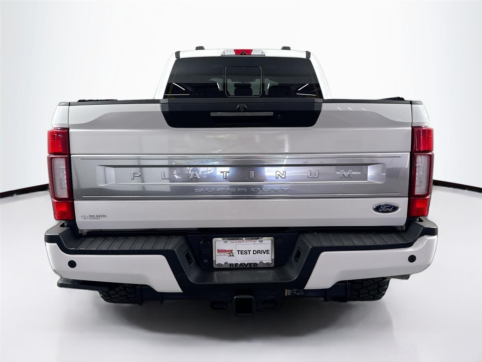 Used 2022 Star White Metallic Tri-Coat Ford Platinum image 12
