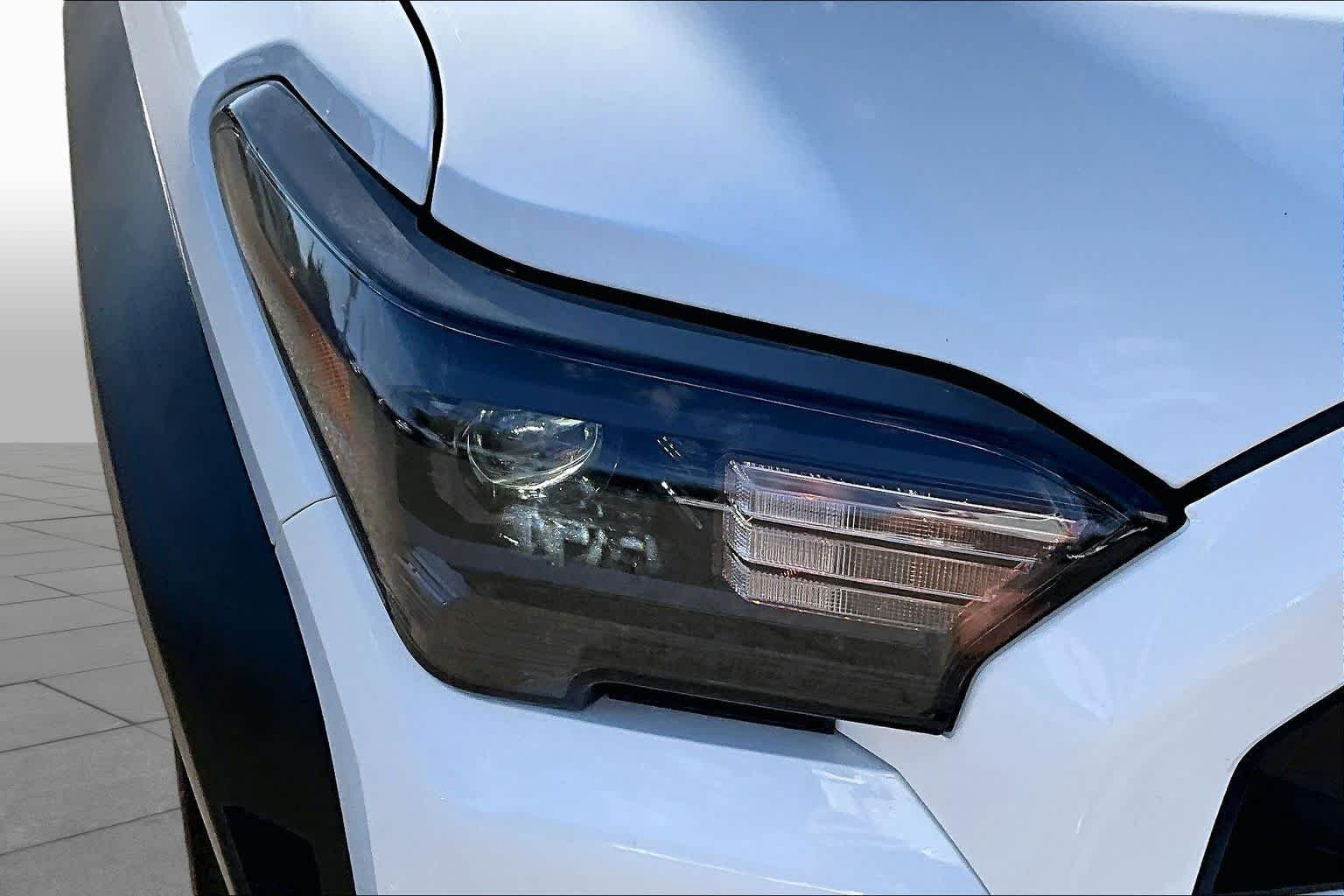 Certified Used 2025 Ice Cap Toyota SR5 image 27