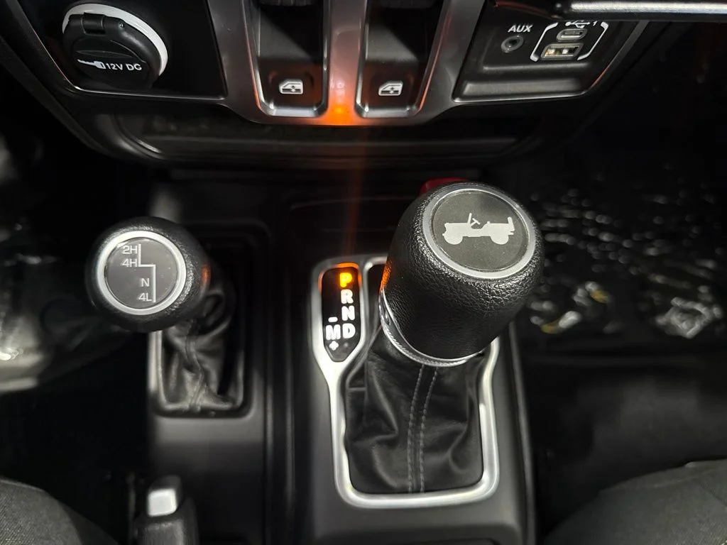 Used 2024 Gray Jeep Sport S image 16