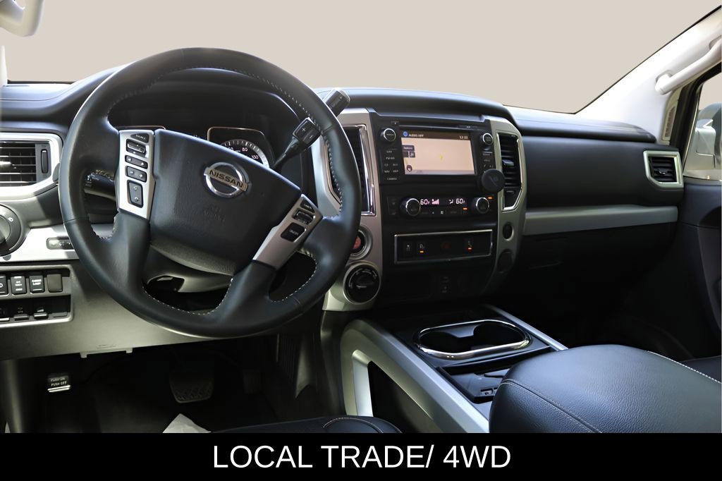 Used 2018 Silver Nissan PRO-4X image 14