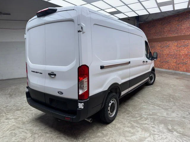 New 2026 Oxford White Ford Cargo Van image 5
