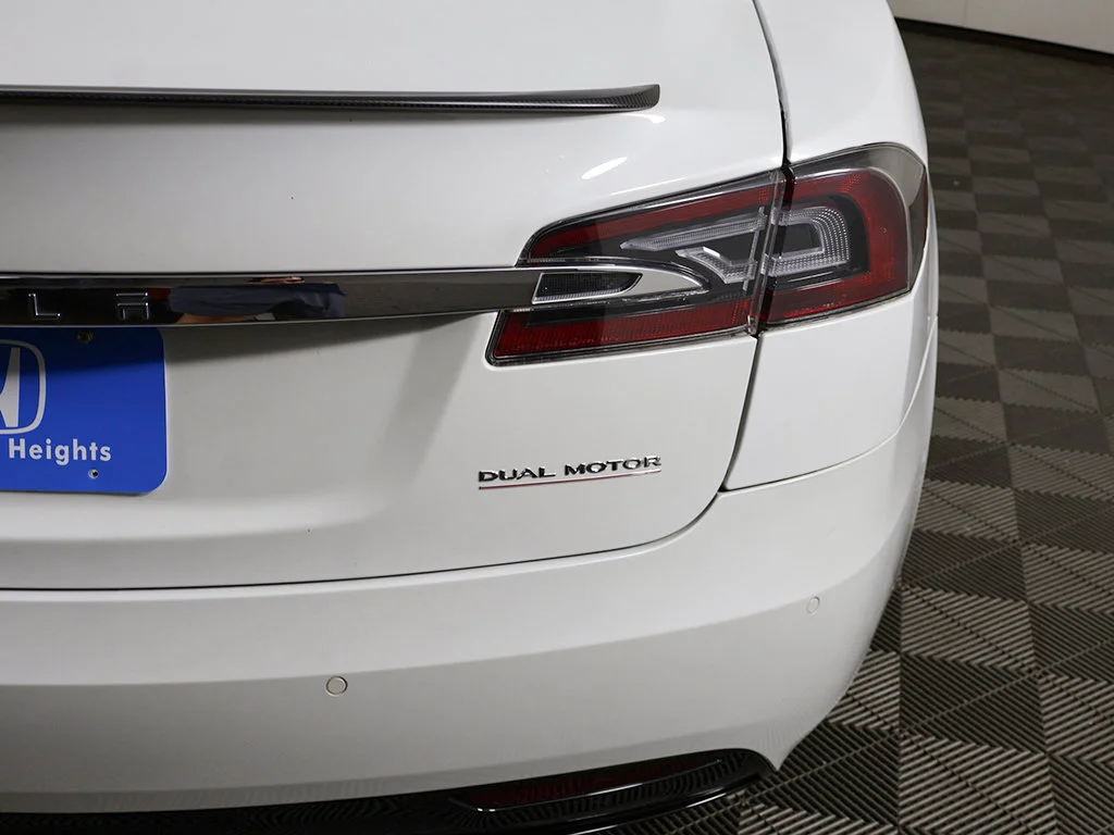 Used 2019 Pearl White Multi-Coat Tesla Performance image 15