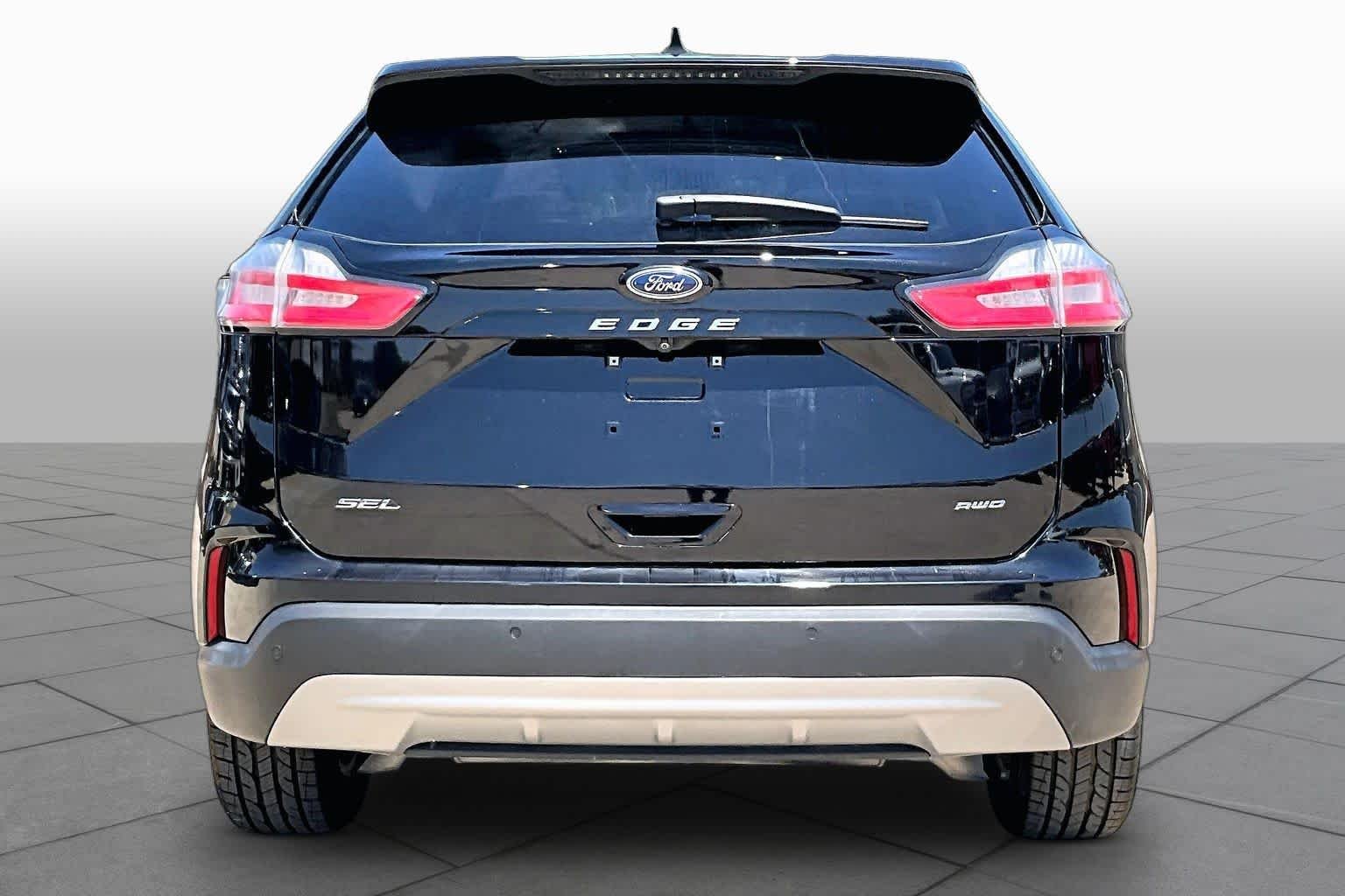 Certified Pre-Owned 2022 Ford Edge SEL