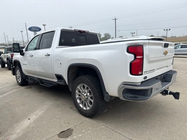 Used 2024 White Chevrolet LTZ image 3