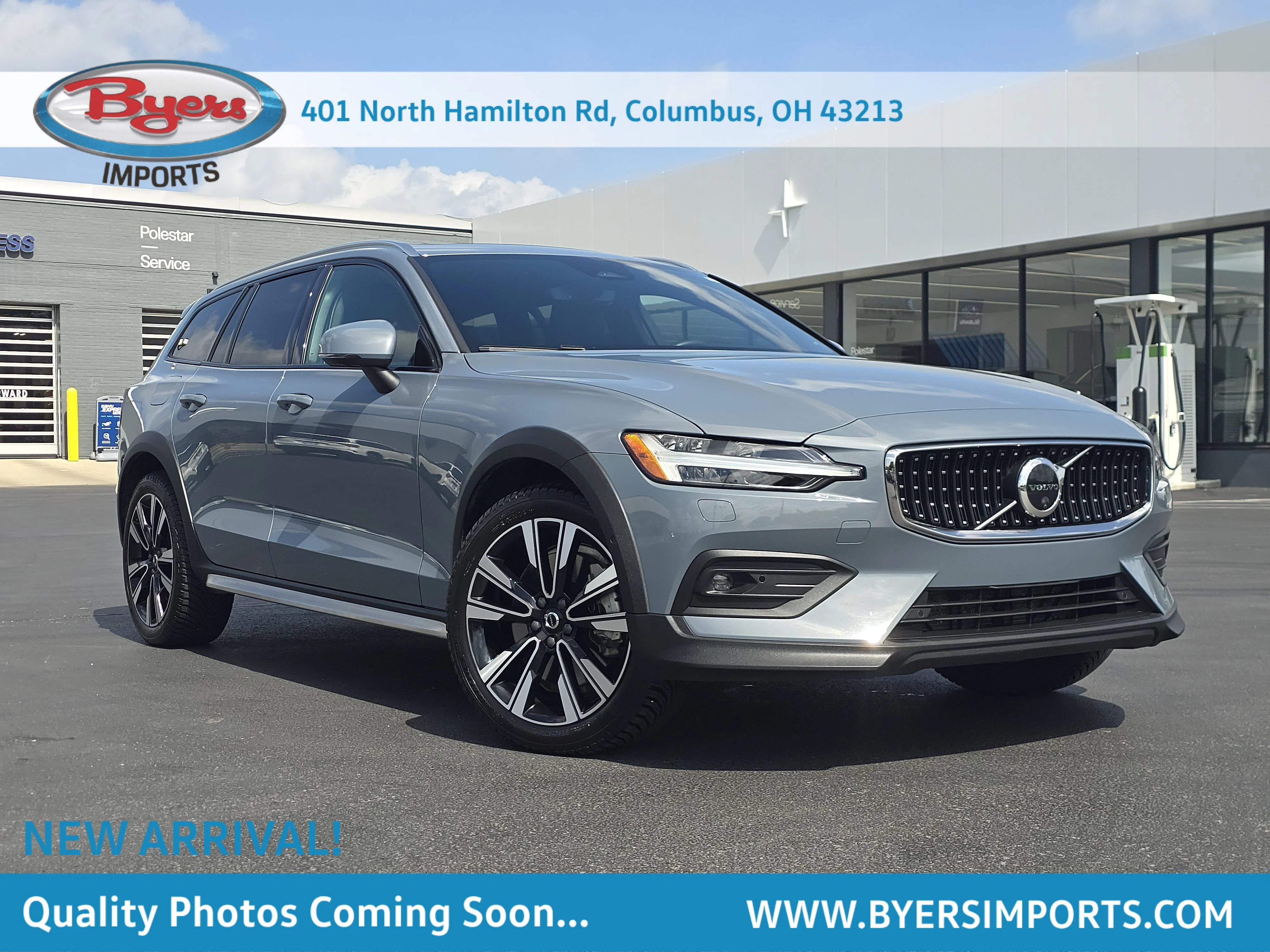 Used 2023 Thunder Grey Metallic Volvo Ultimate image 1