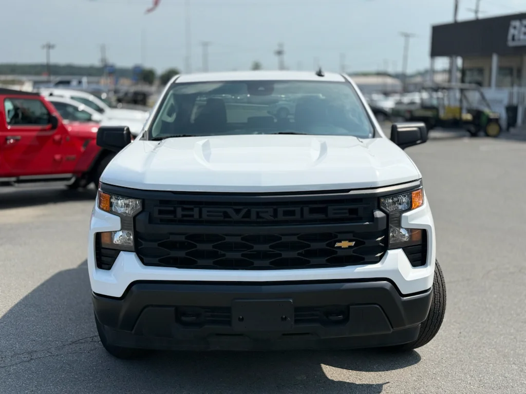 Used 2025 Chevrolet Silverado 1500 Work Truck with VIN 1GCPKAEK7SZ189575 for sale in Little Rock