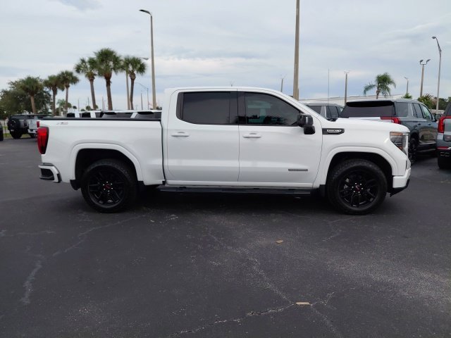 Used 2024 Summit White GMC Elevation image 3