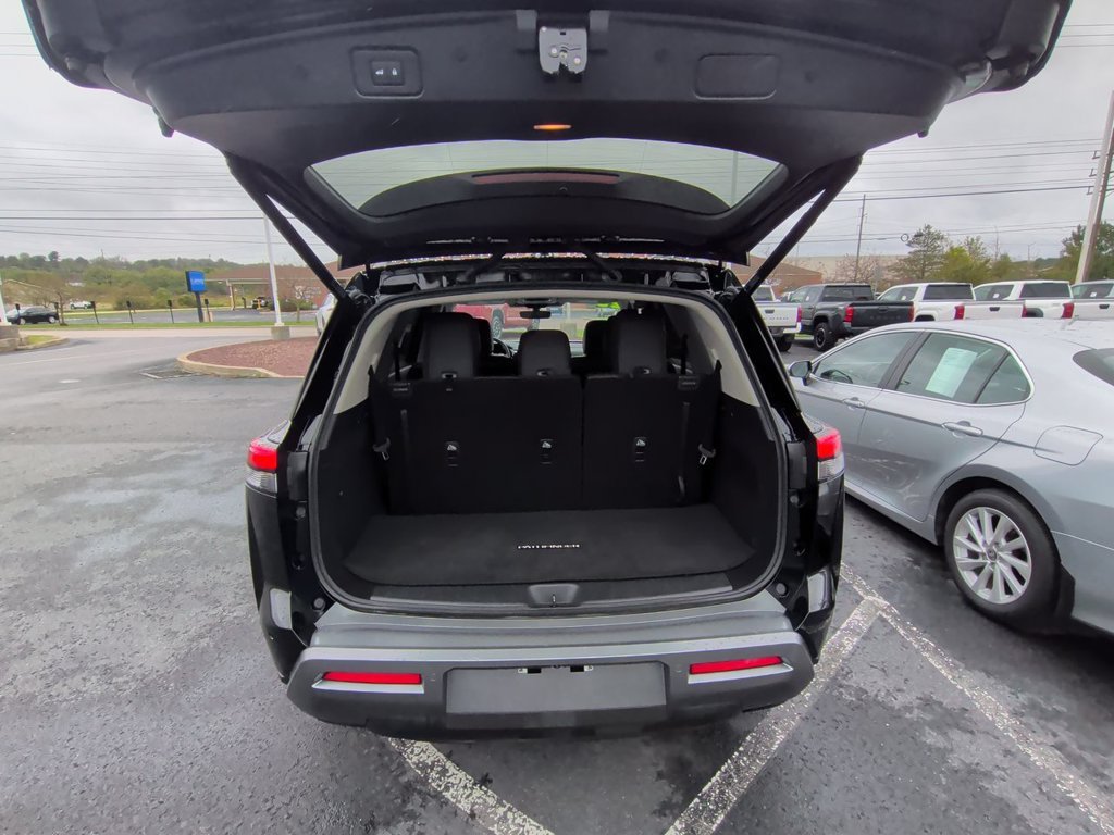 Used 2026 Black Nissan SL image 24