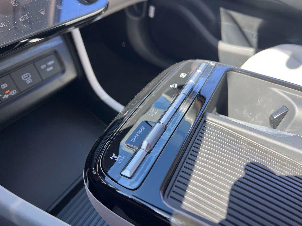 New 2026 Black Hyundai Blue image 22