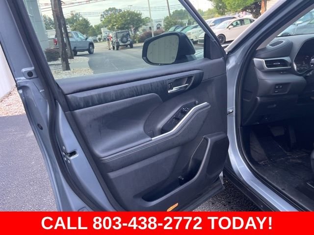 Used 2023 Gray Toyota XLE image 5