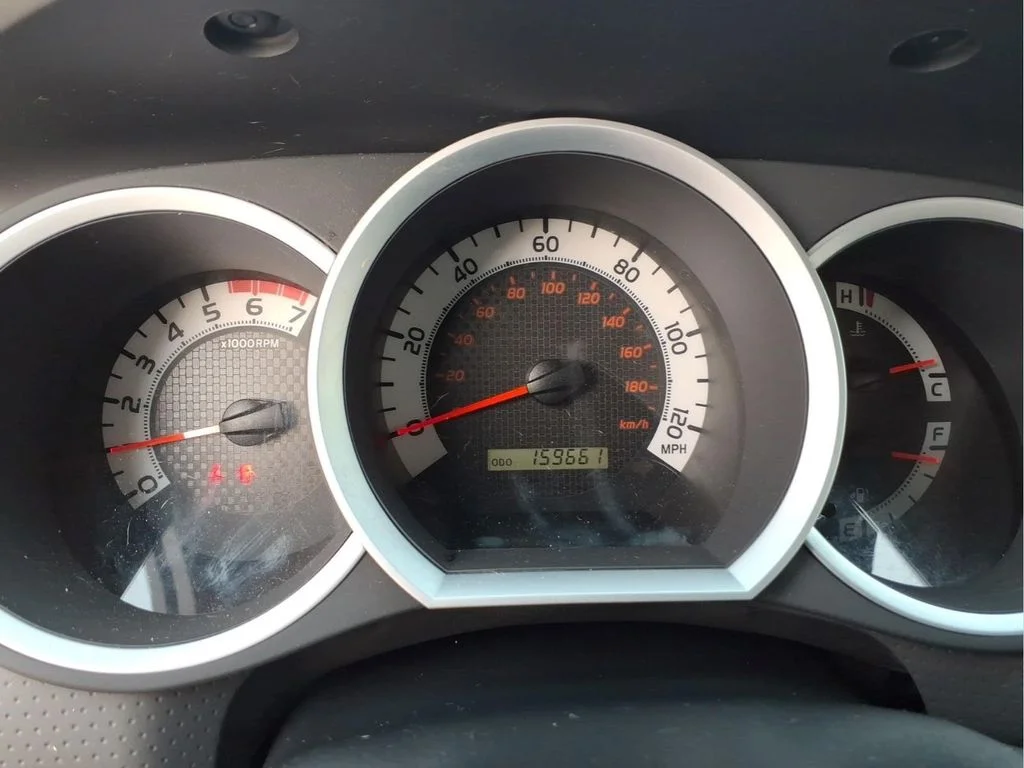 Used 2015 Red Toyota PreRunner image 17