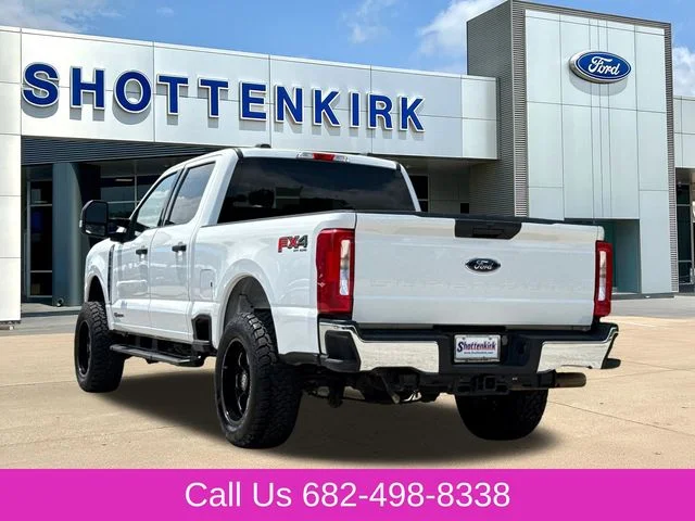 Used 2023 White Ford XLT image 7