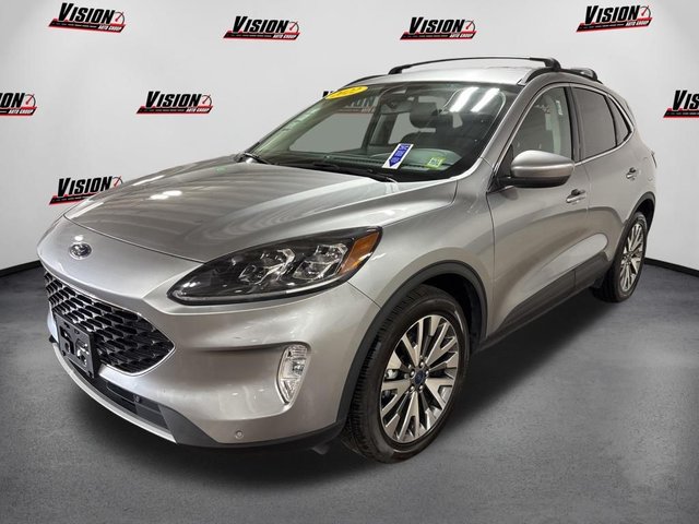 2022 Ford Escape Hybrid Titanium