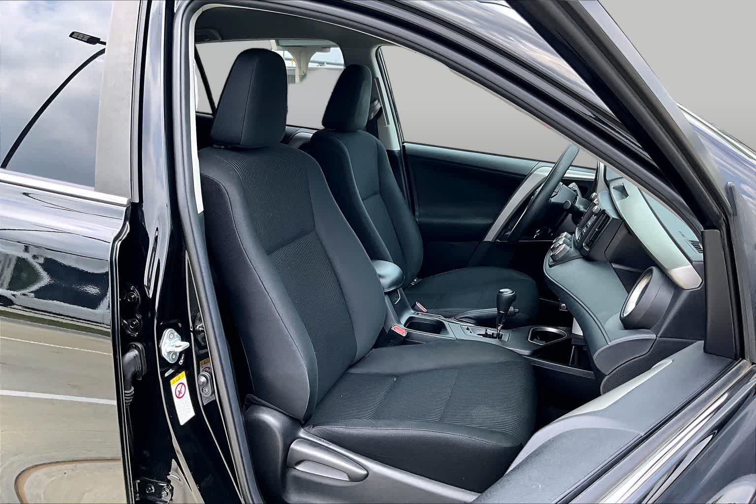Used 2018 Black Toyota LE image 9