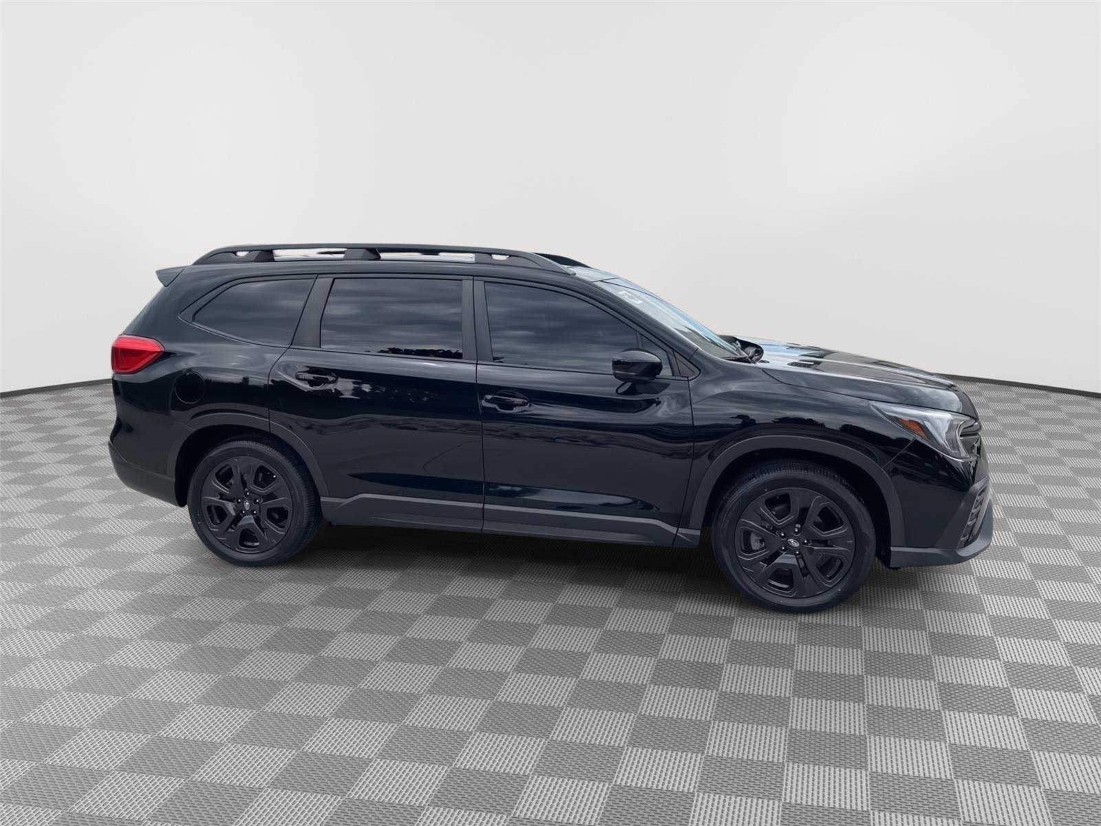 Certified Used 2024 Crystal Black Silica Subaru Onyx Edition image 3