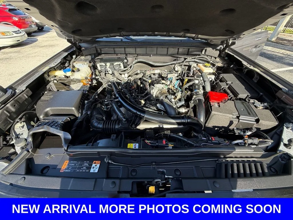 Used 2022 Gray Ford Wildtrak image 20