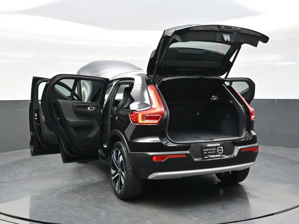 Certified Used 2025 Onyx Black Volvo Plus image 43