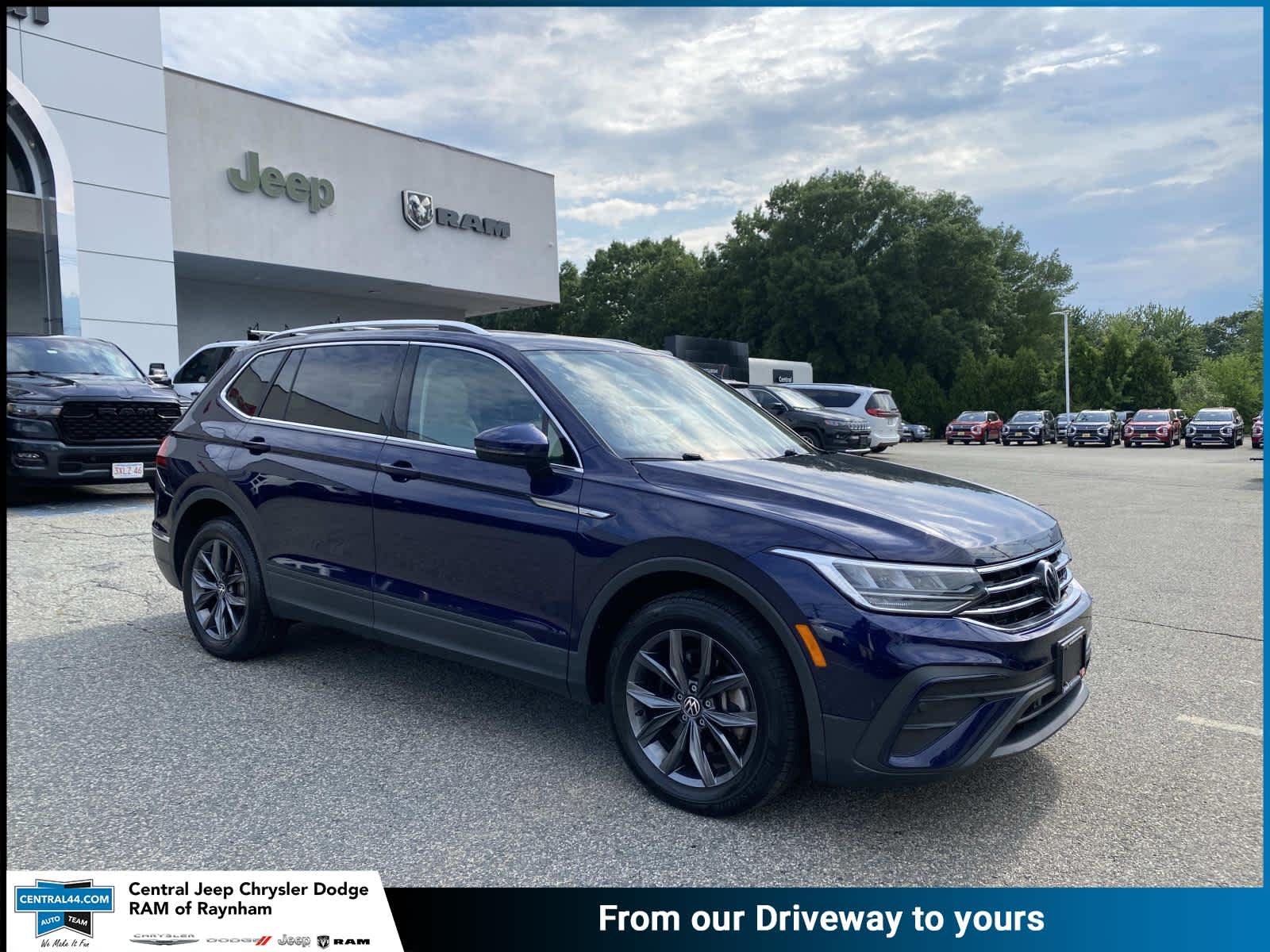 2023 Volkswagen Tiguan SE