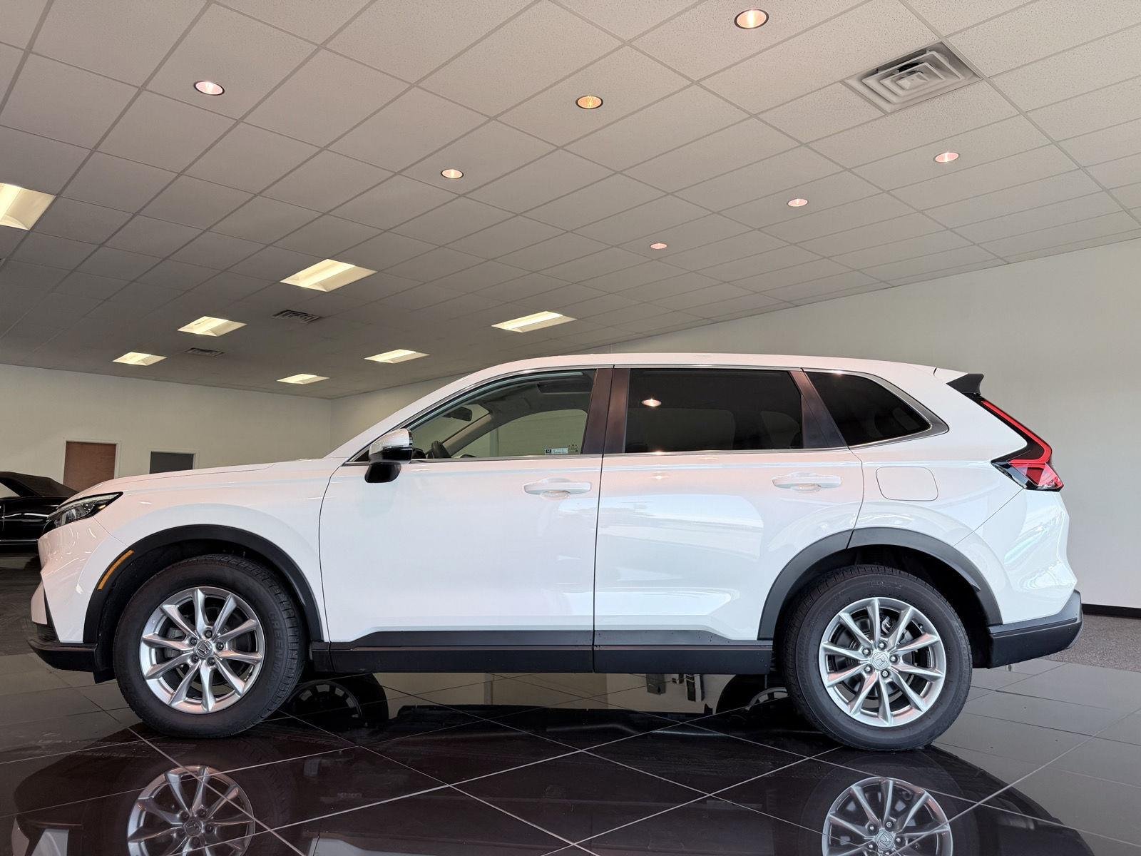 Used 2026  Honda EX image 17