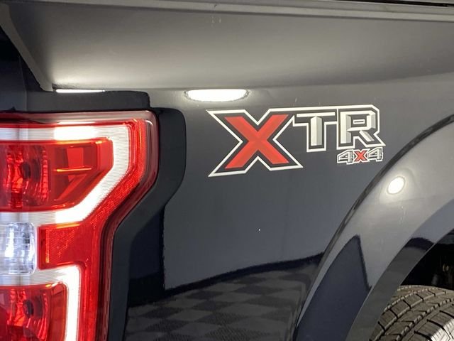Used 2020 Black Ford XLT image 10