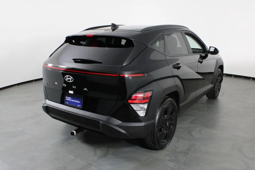 Used 2026 Black Hyundai SEL Sport image 16