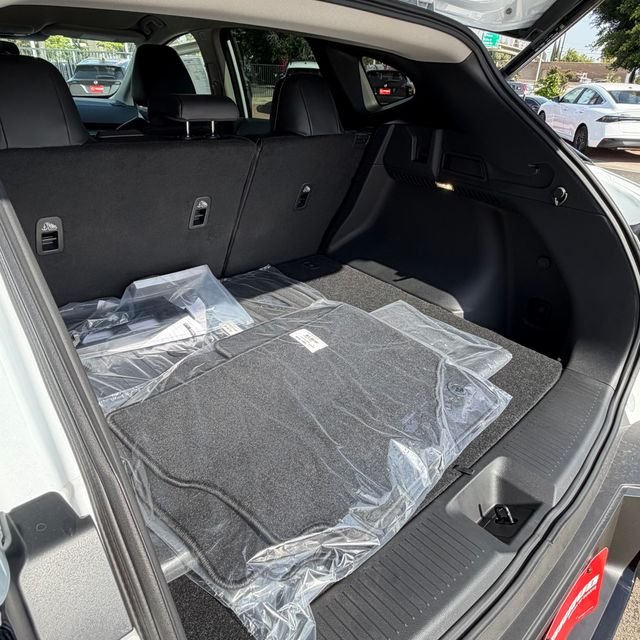 New 2026 Everest White Pearl TriCoat Nissan SV image 13