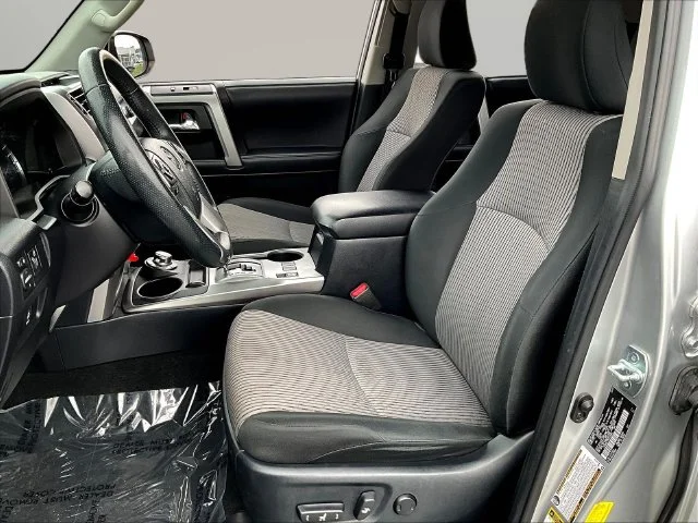 Used 2019 Silver Toyota SR5 image 23