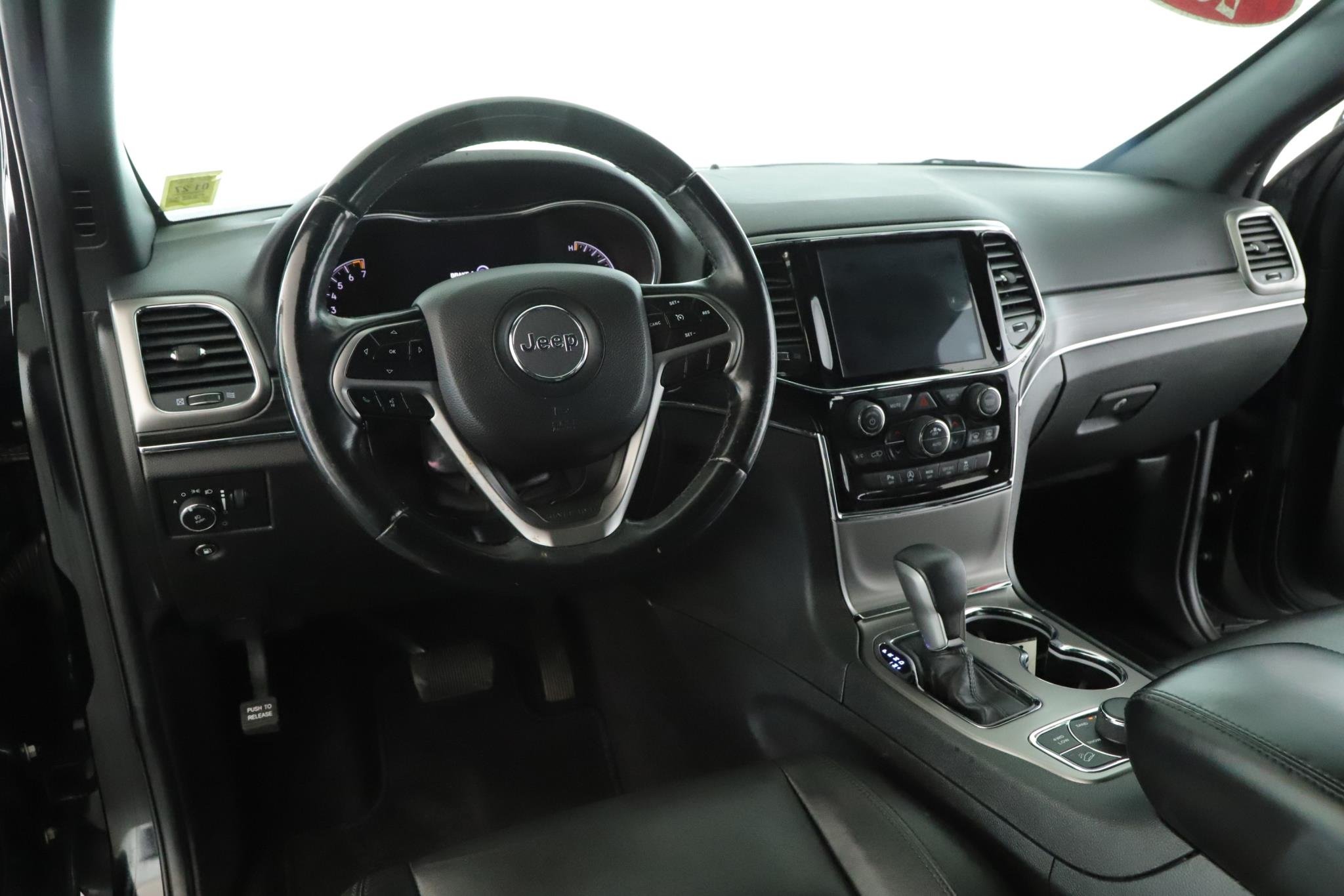 Used 2019 Jeep Grand Cherokee Limited with VIN 1C4RJFBG6KC815533 for sale in Amityville, NY