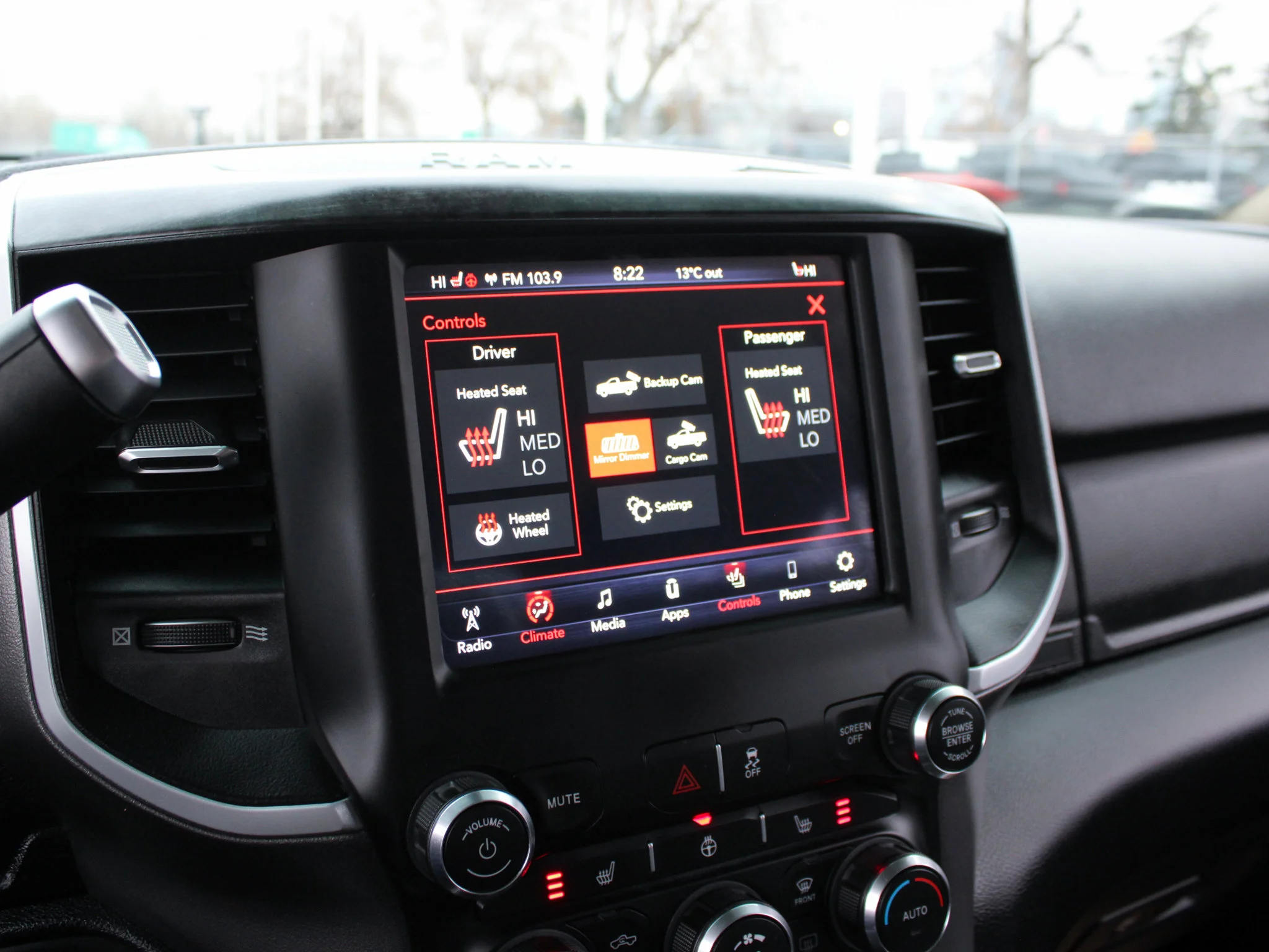 Used 2020 Blue RAM Big Horn *5th Wheel & Gooseneck | Apple CarPlay | Alpine | Cummins | Heated Seats image 23