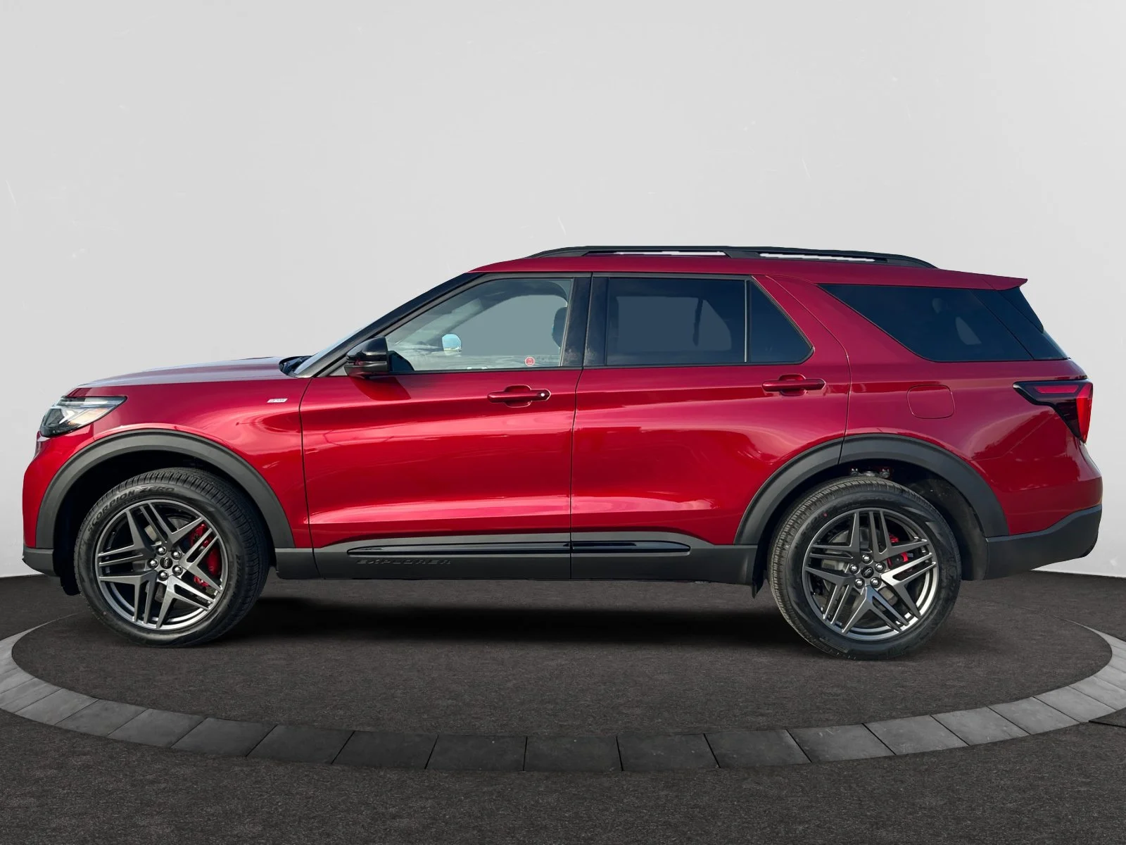 New 2027 Ruby Red Metallic Tinted Clearcoat Ford ST-Line image 2
