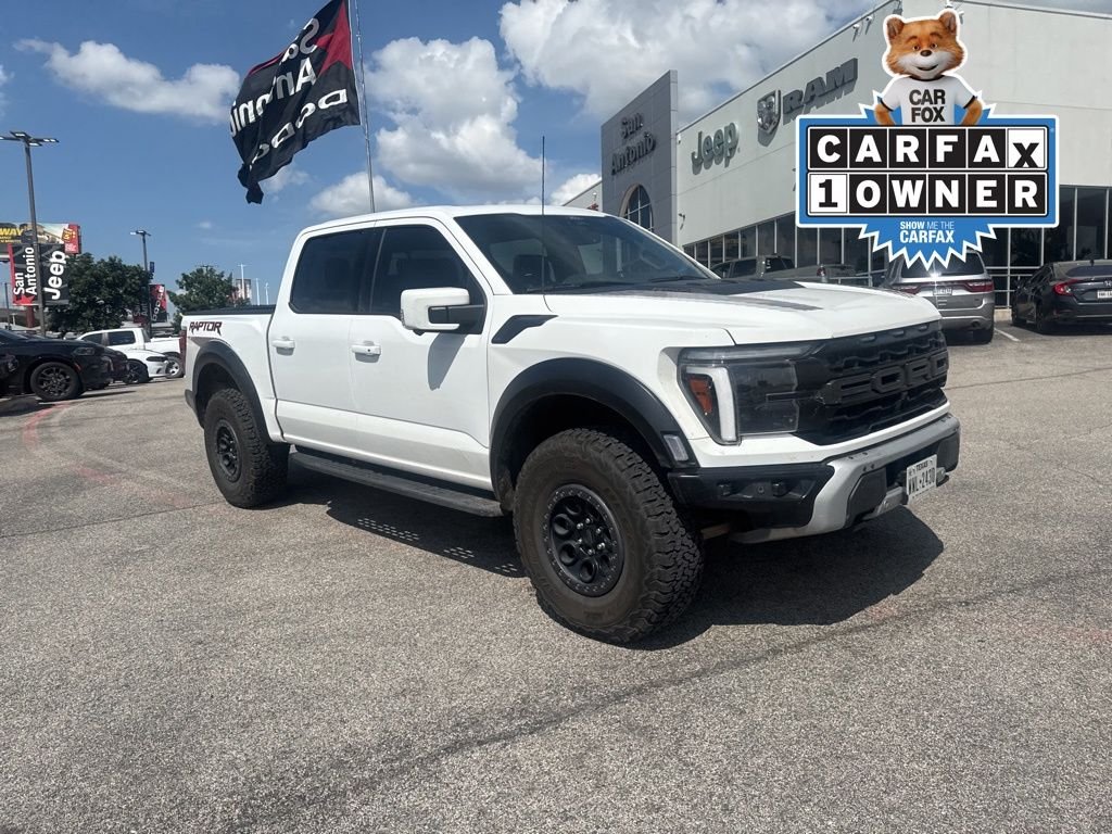 2025 Ford F-150 Raptor 4x4 SuperCrew 5-1/2 Box's photo