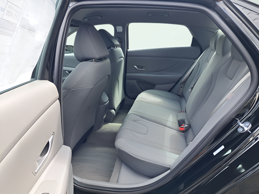 New 2026 Black Hyundai SE image 12