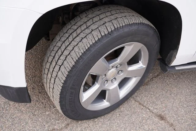 Used 2020 White Chevrolet Premier image 13