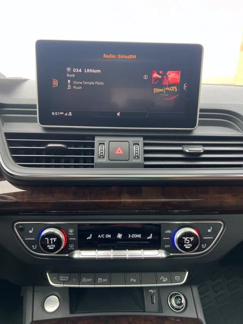 Used 2019  Audi 2.0T Premium Plus image 7