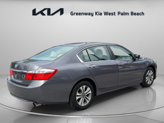 Used 2015  Honda LX image 7