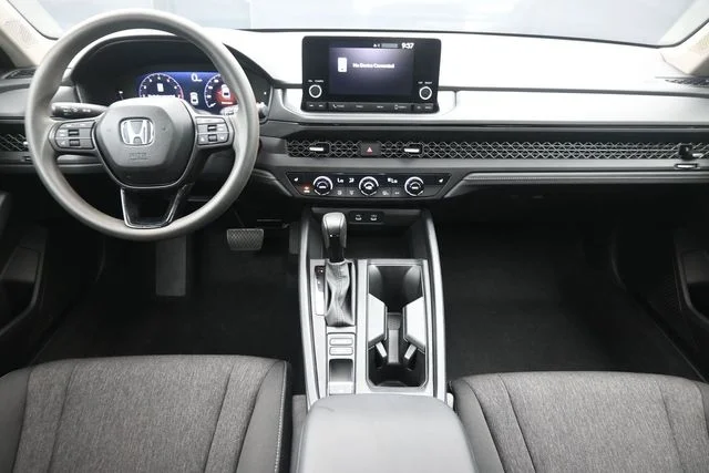 2025 Honda Accord SE - Photo 21