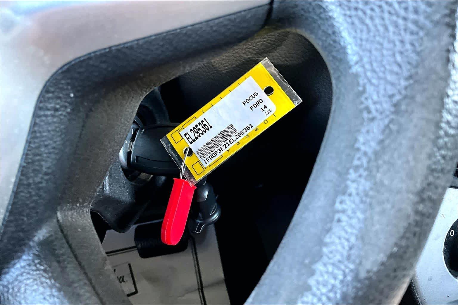 Used 2014 Sterling Gray Metallic Ford SE image 13