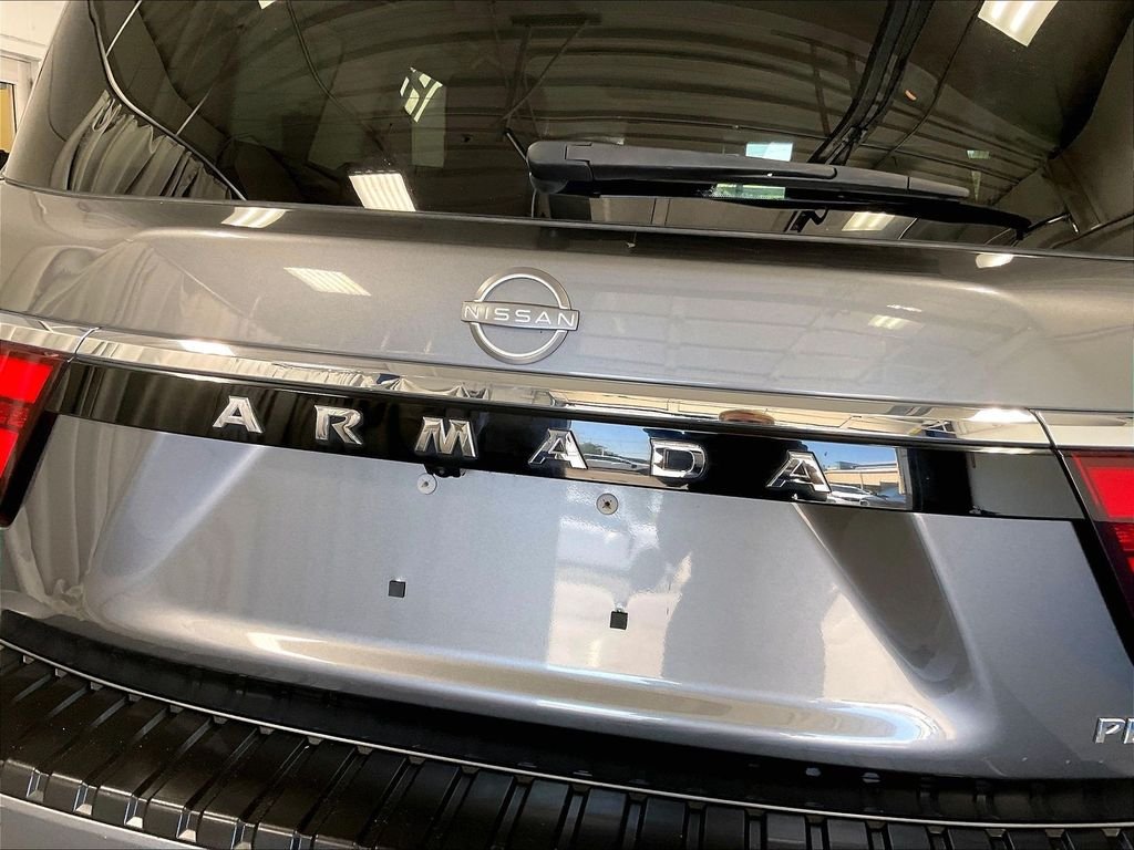 Used 2023 Gray Nissan Platinum image 30