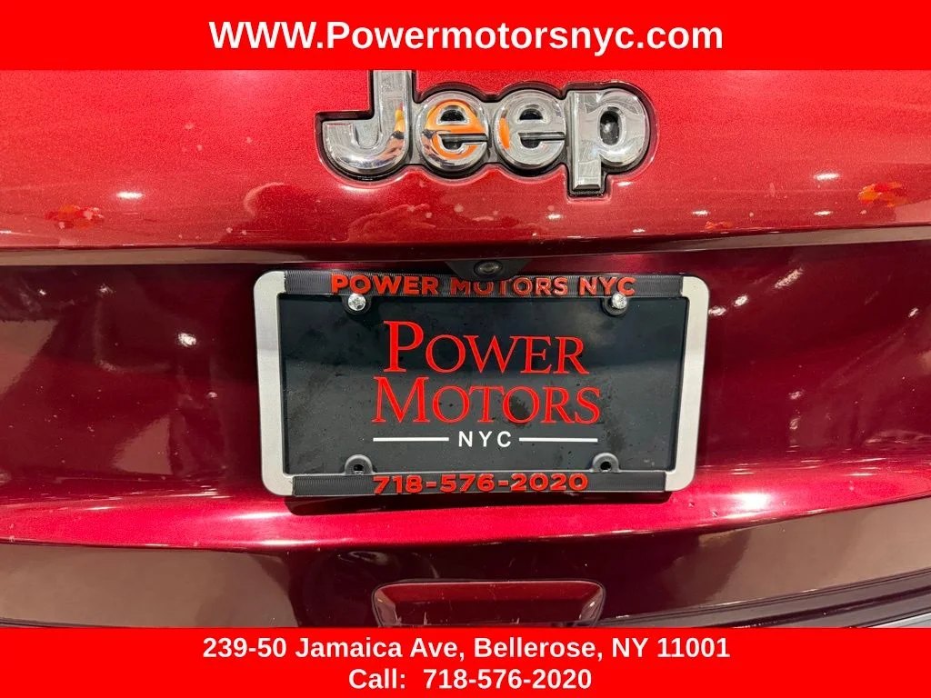 Used 2019 Red Jeep Limited image 15